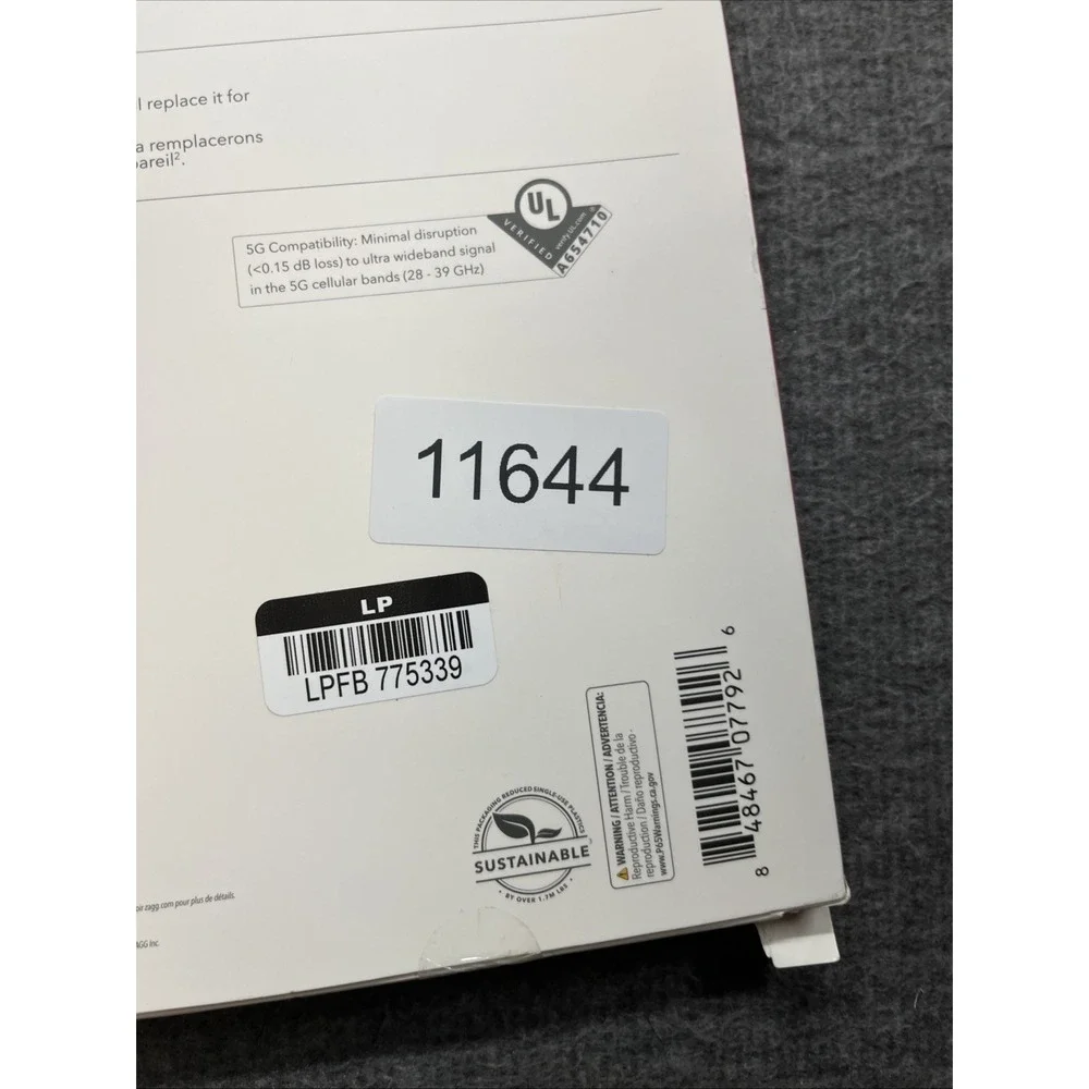 Zagg Invisible Shield Glass + Shield for iPad Pro 11